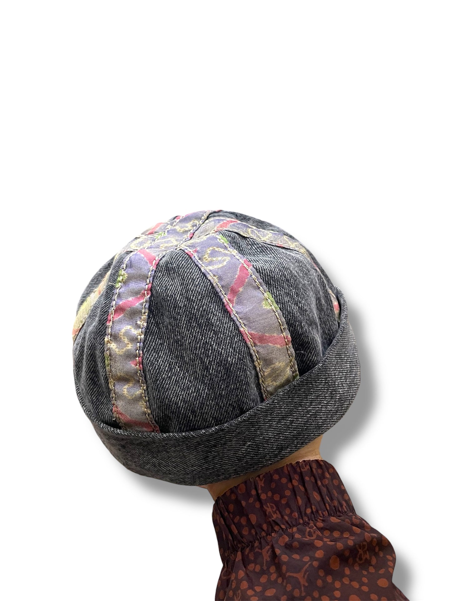 Dockerhat reversibile