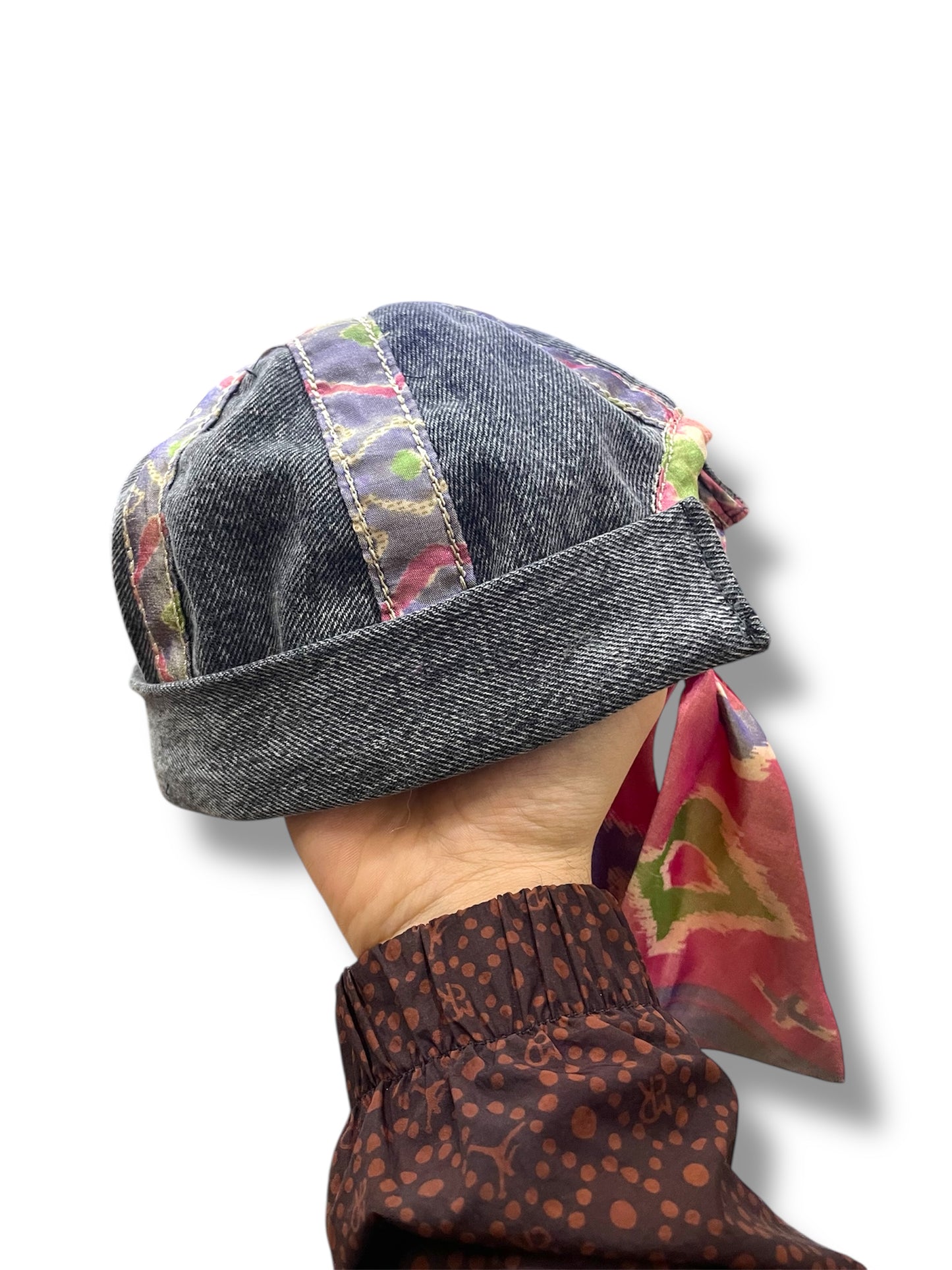 Dockerhat reversibile