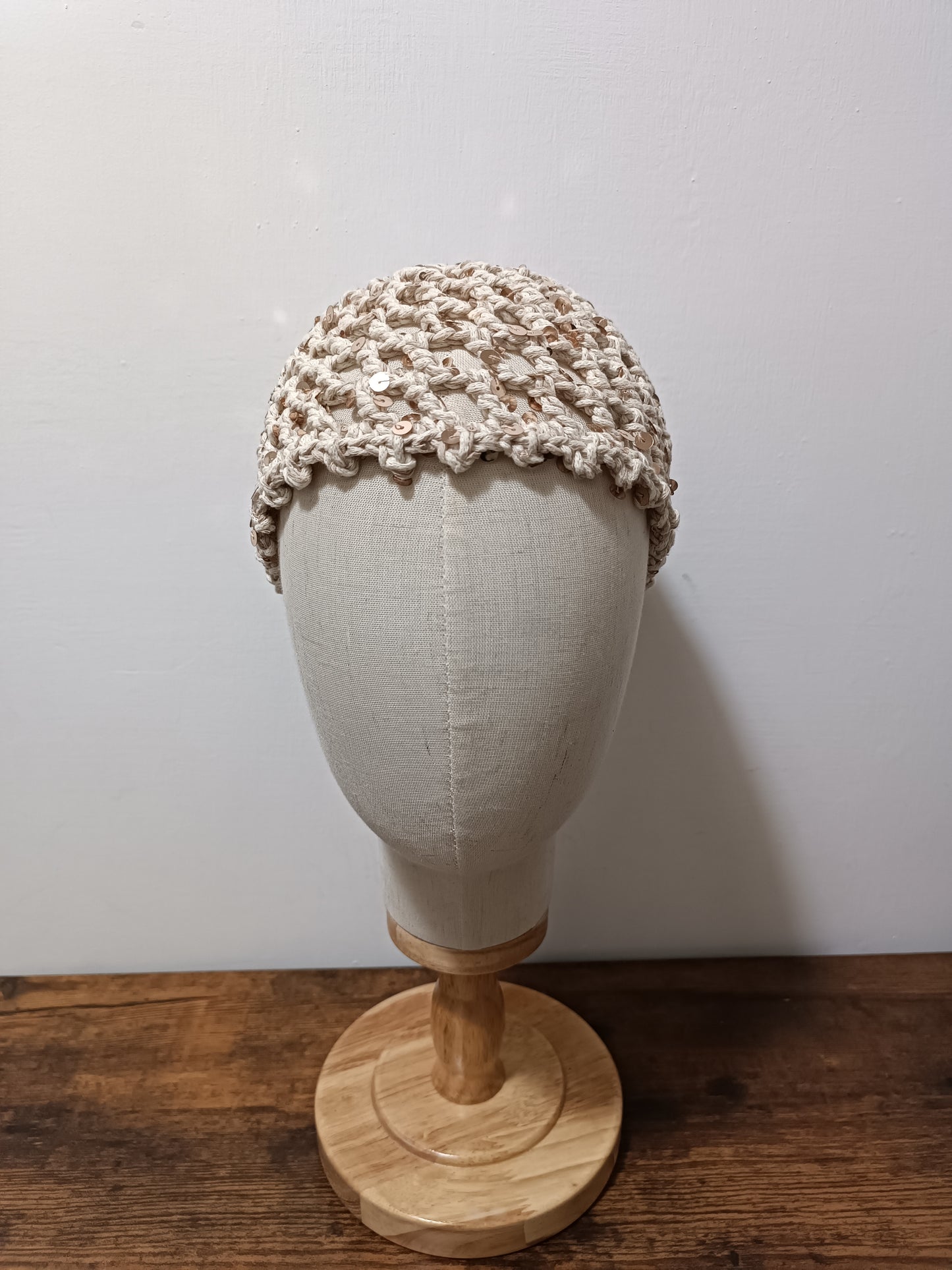 Mesh hat