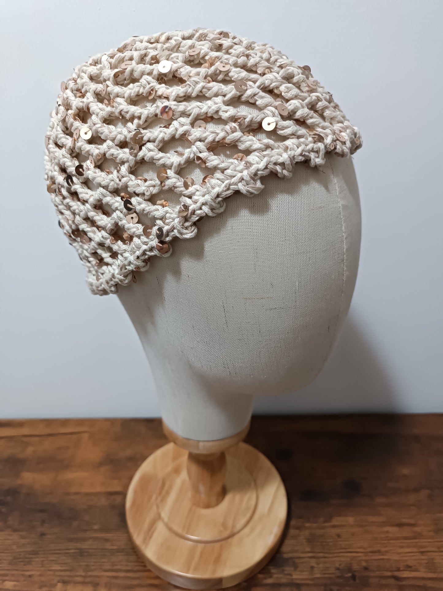 Mesh hat