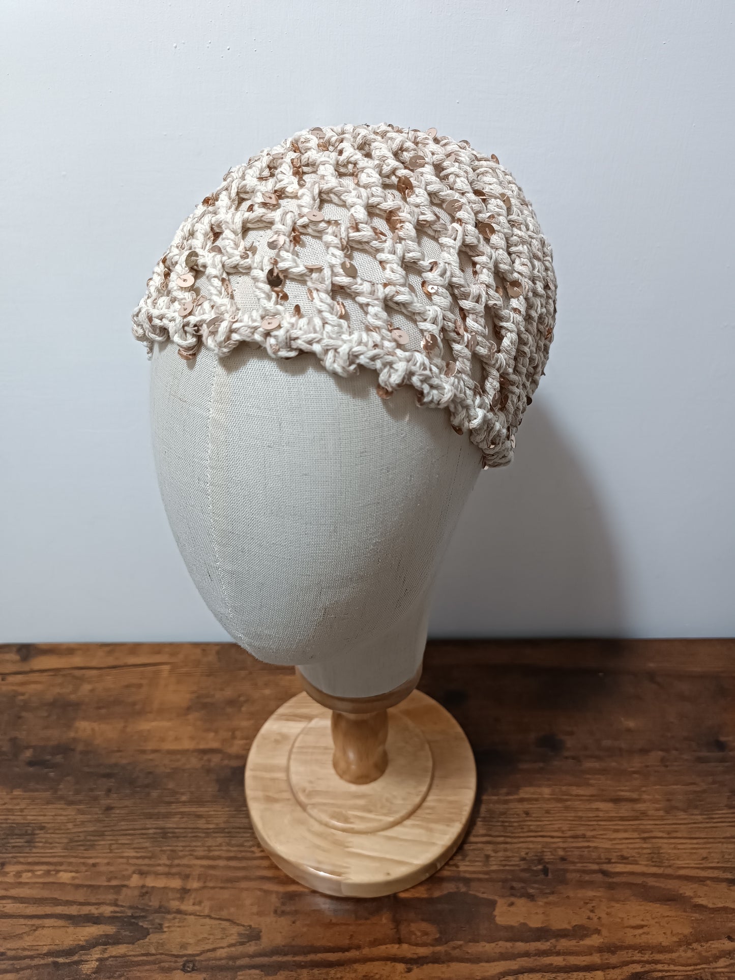 Mesh hat